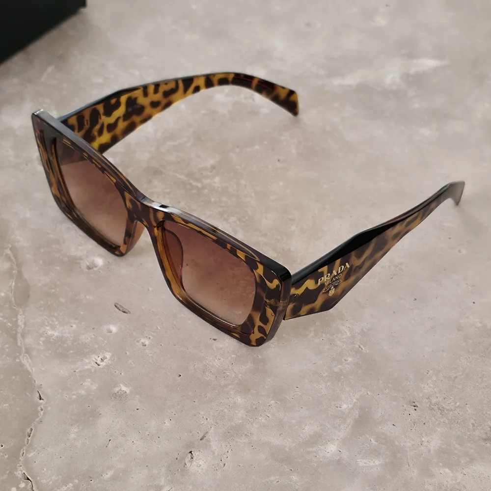 Prada leopard print‎ PR 17WS Sunglasses